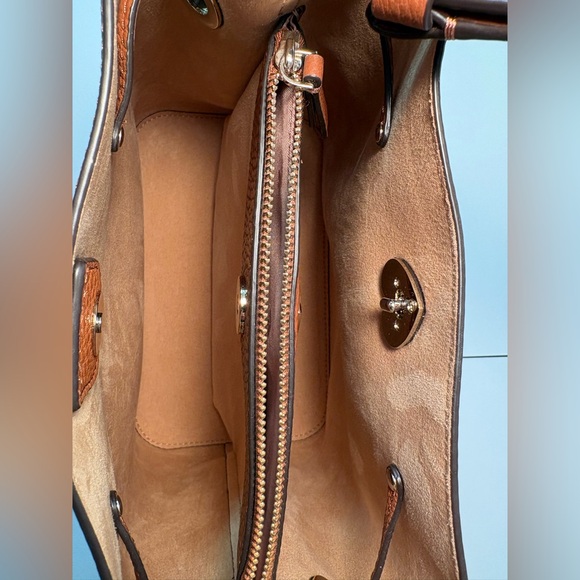 Kate Spade Marti Large Crossbody Bucket Bag - Picture 11 of 15